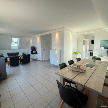 Wohnzimmer DG